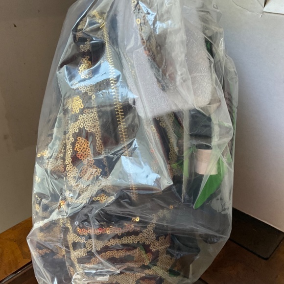 Disney parks cheetah print Loungefly - Picture 2 of 4